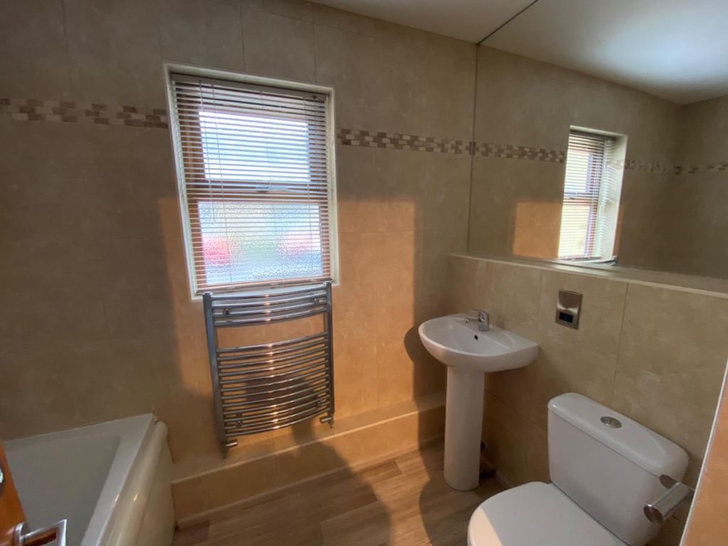 Additional image 17 of 1 bed flat for saleGarden Street, Huddersfield HD1