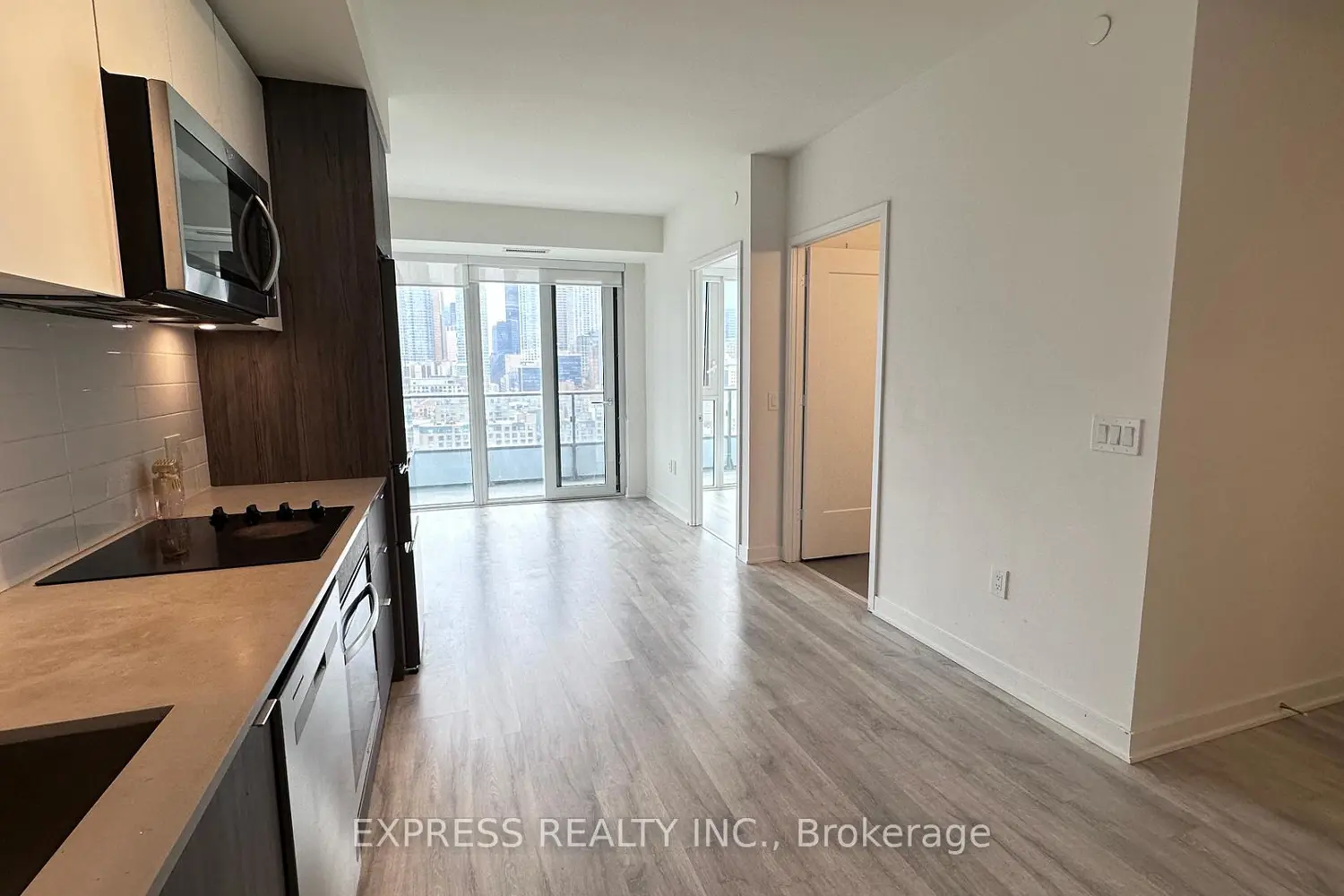 Additional image 16 of 121 Lower Sherbourne Street 1648