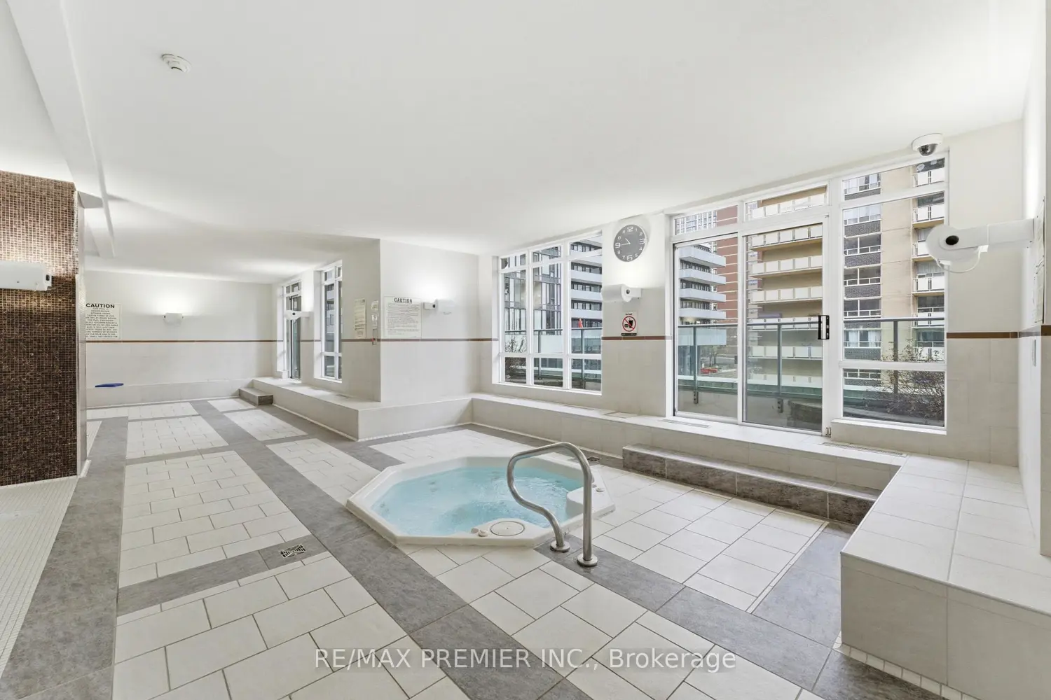 Additional image 15 of 212 Eglinton Avenue 307