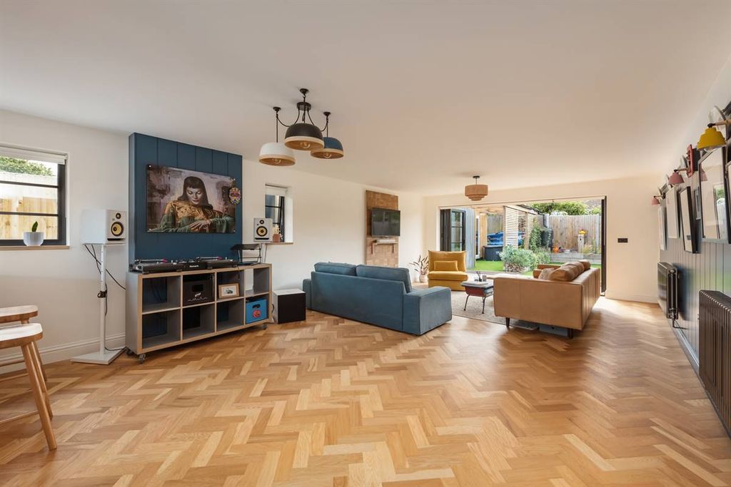 Additional image 6 of 3 bed detached bungalow for saleCentral Avenue, Herne Bay CT6