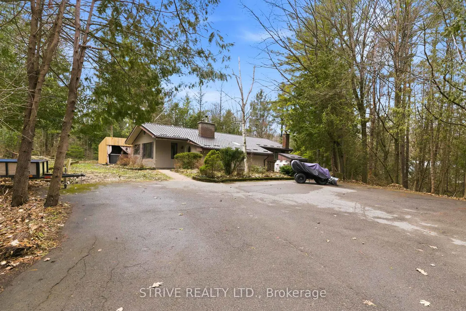 232 Parks Road photo 2