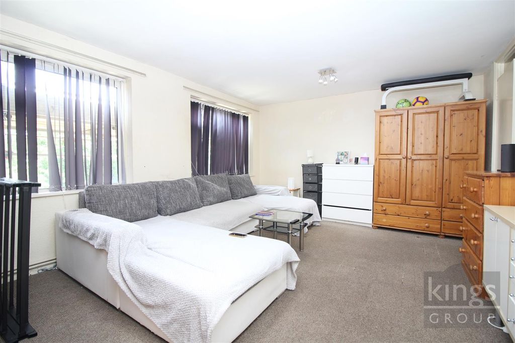 Additional image 4 of 1 bed flat for saleHarberts Road, Harlow CM19