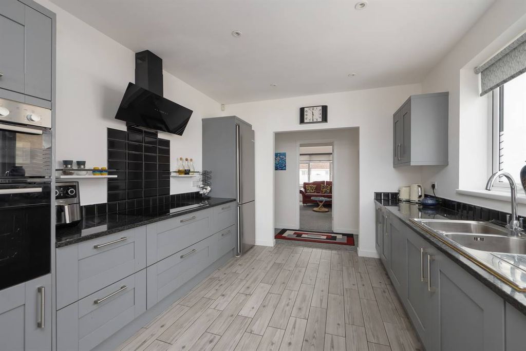 Additional image 11 of 4 bed detached house for saleThe Broadway, Herne Bay CT6