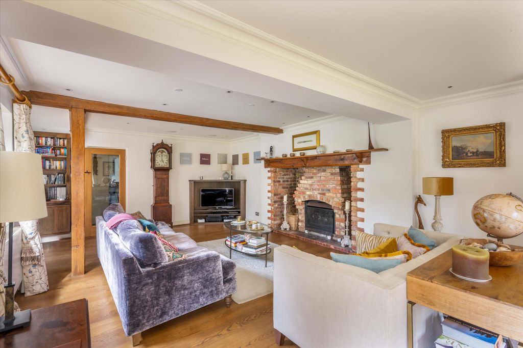 Additional image 6 of 6 bed detached house for saleLinchmere Ridge, Haslemere, Surrey GU27
