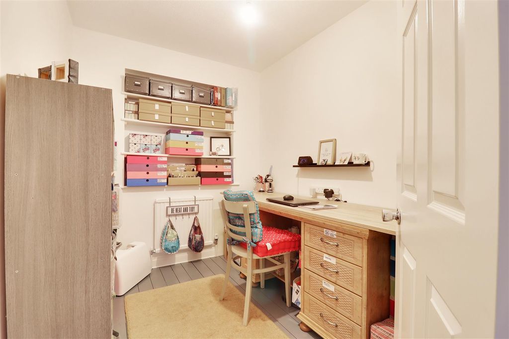 Additional image 14 of 5 bed detached bungalow for saleTall Trees, Hessle HU13