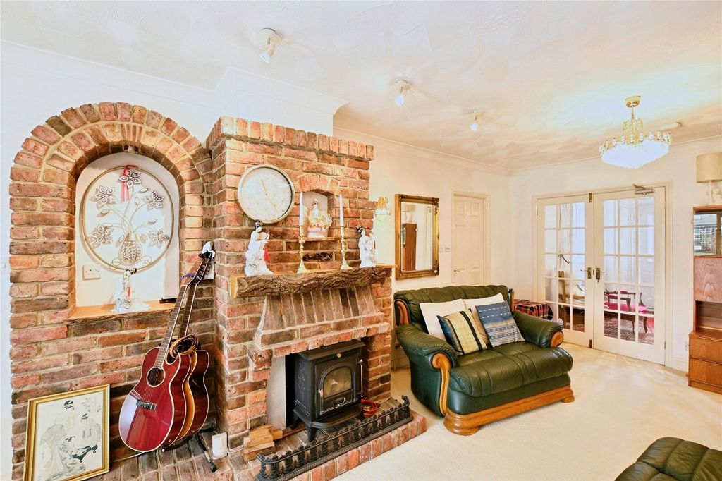 Additional image 8 of 6 bed detached house for saleHavant Road, Hayling Island, Hampshire PO11