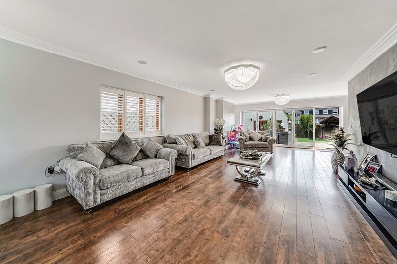 Additional image 3 of 6 bed detached house for saleWare Road, Hoddesdon EN11