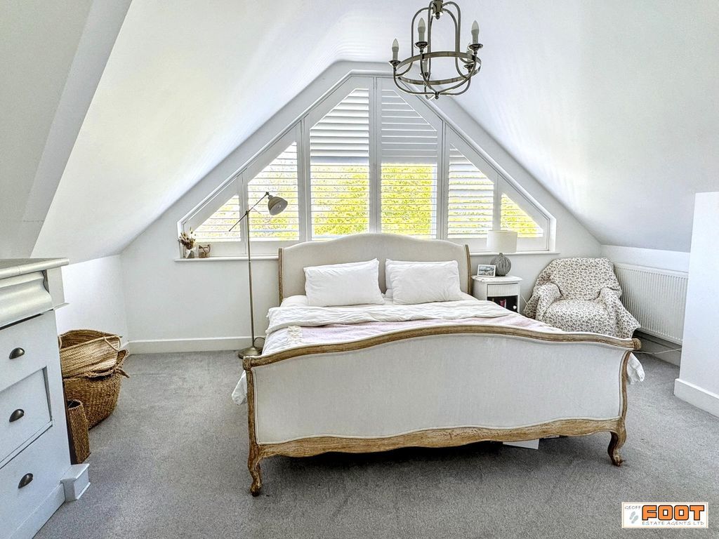Additional image 19 of 5 bed detached house for saleHollow Lane, Hayling Island PO11