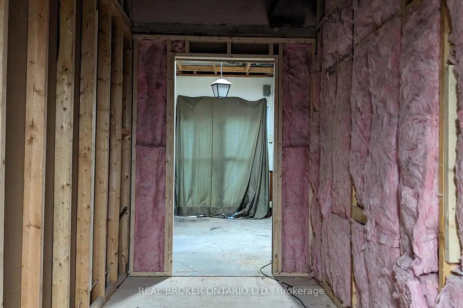 Additional image 7 of 2048 Albert Street