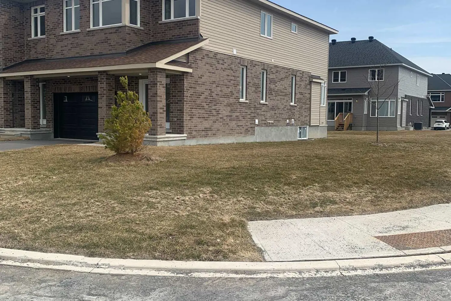 2 Wylie Way photo 2