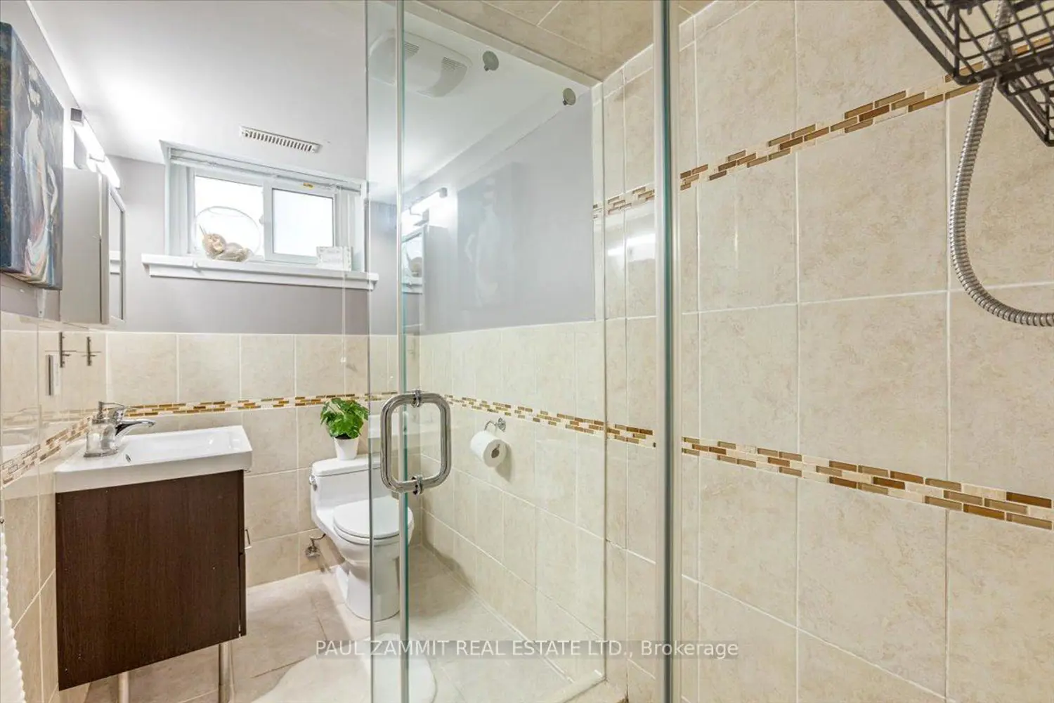 Additional image 13 of 47 Ladyslipper Court