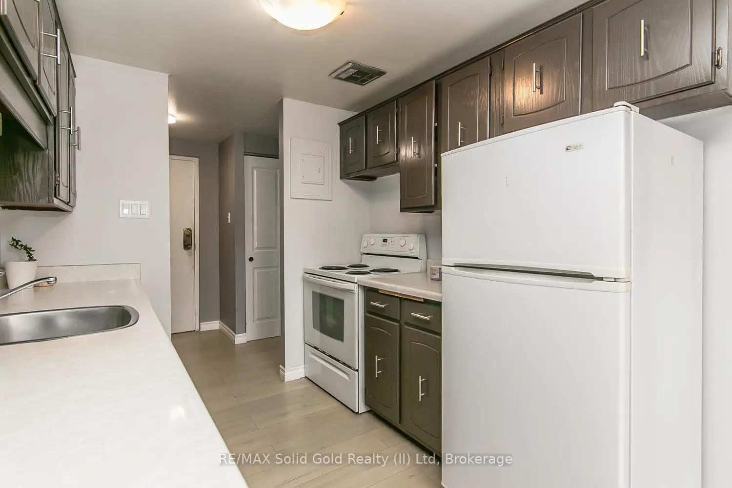4 Avalon Place 308 photo 5