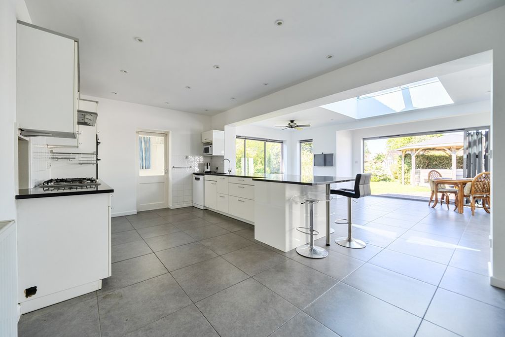 Additional image 7 of 4 bed detached house for saleSt Catherines Road, Hayling Island PO11
