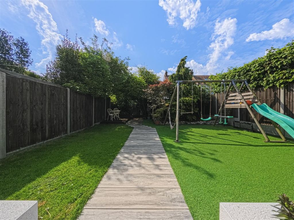 Additional image 59 of 5 bed property for saleBeacon Hill, Herne Bay CT6