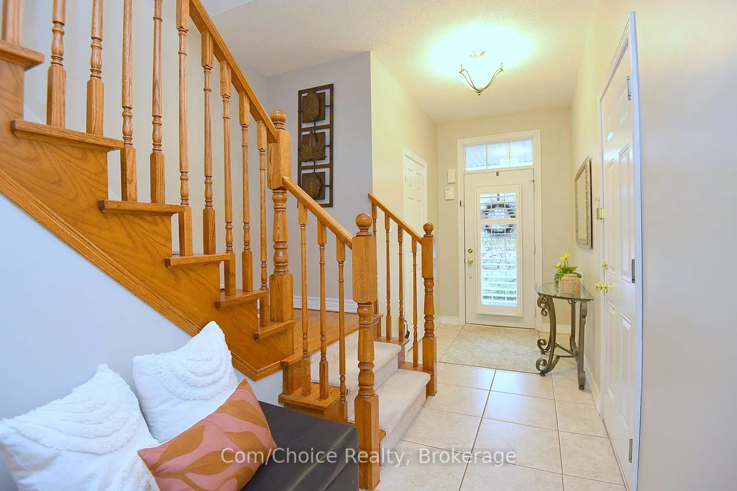 100 Newcombe Road photo 2