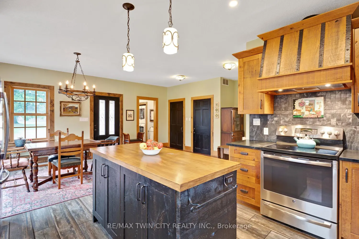 3612 Indian Trail