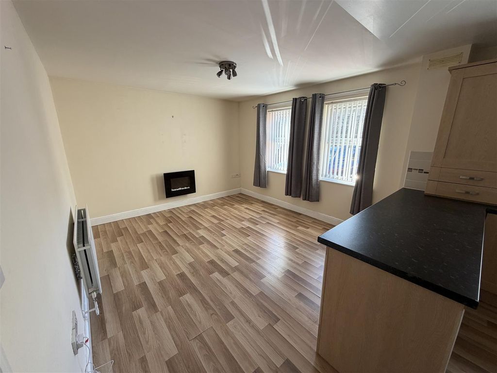 2 bed flat for saleSandringham Court, Chester Le Street DH3