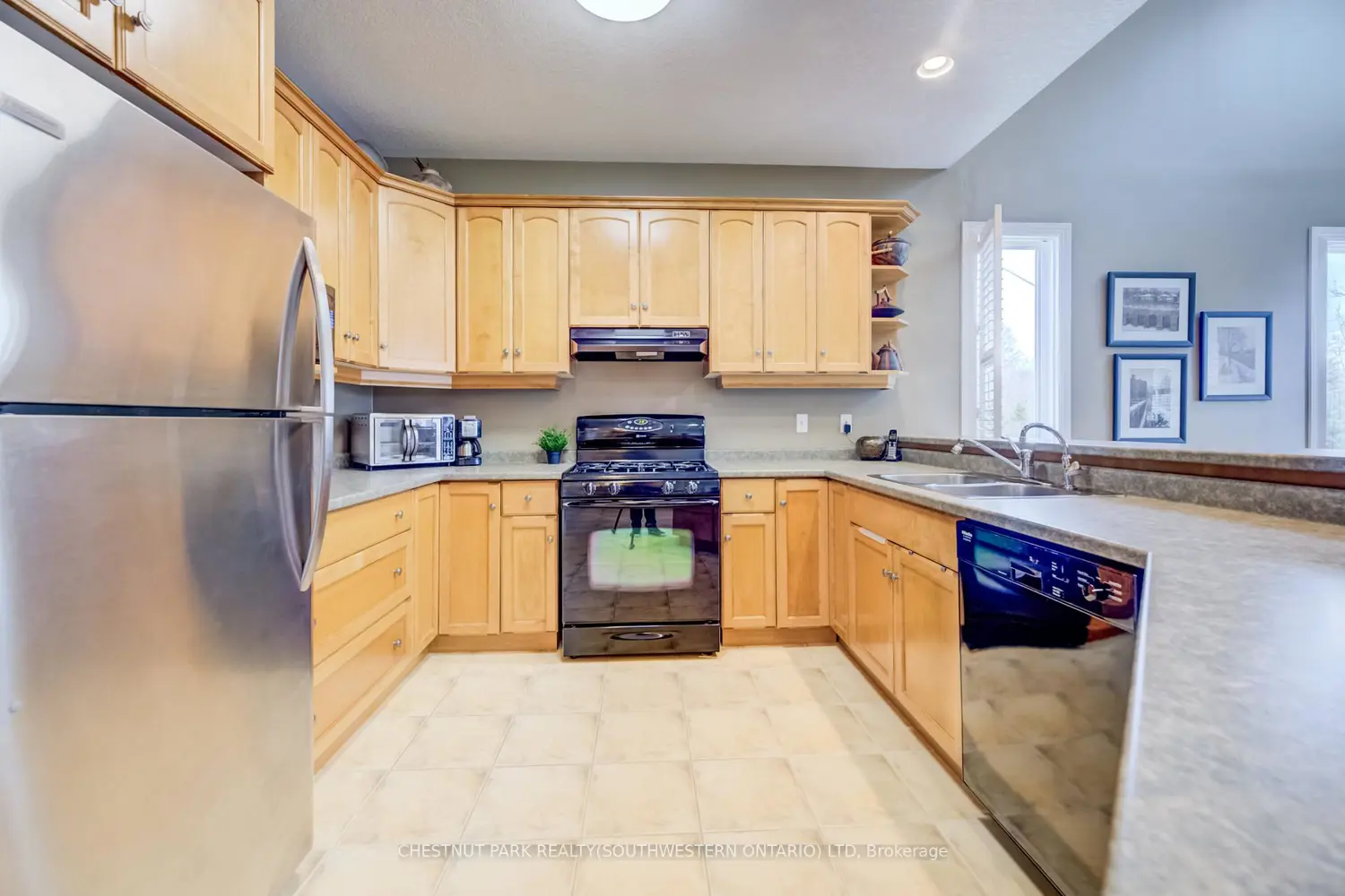 Additional image 2 of 560 Springwater Drive