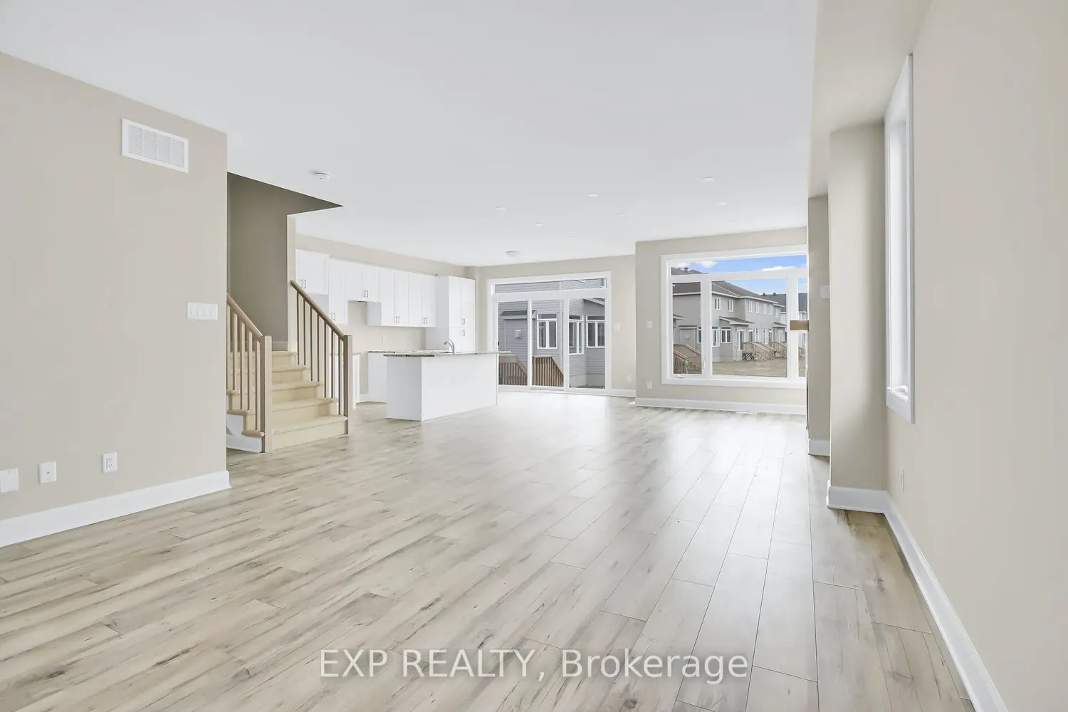 163 Hooper Street photo 3