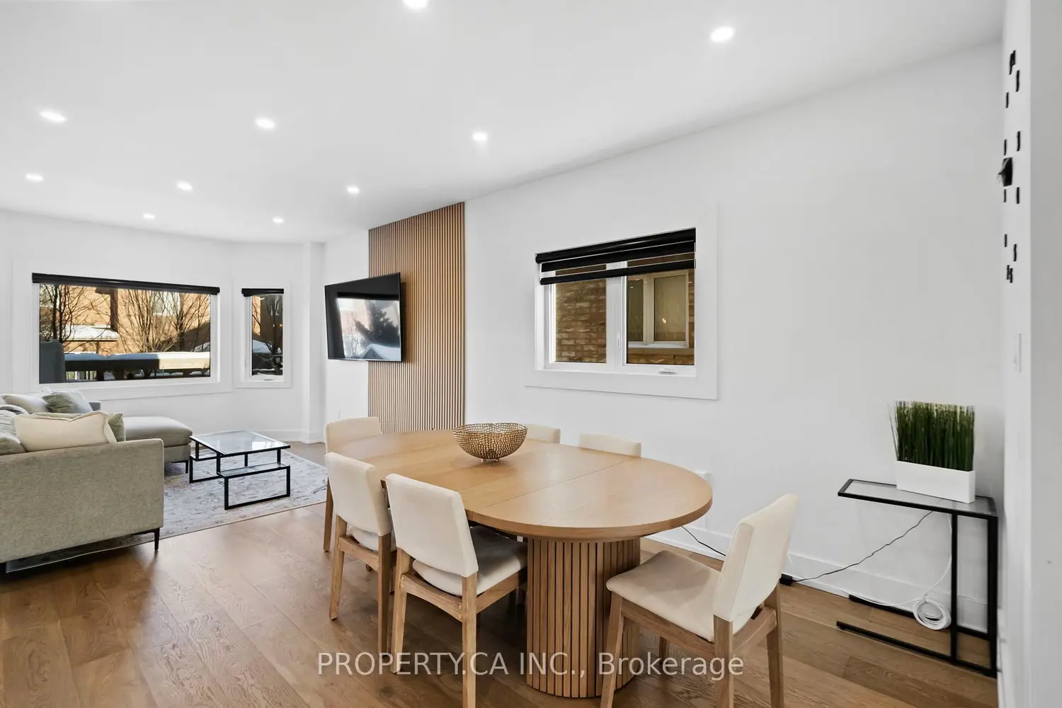 44 Andrew Hill Drive photo 3