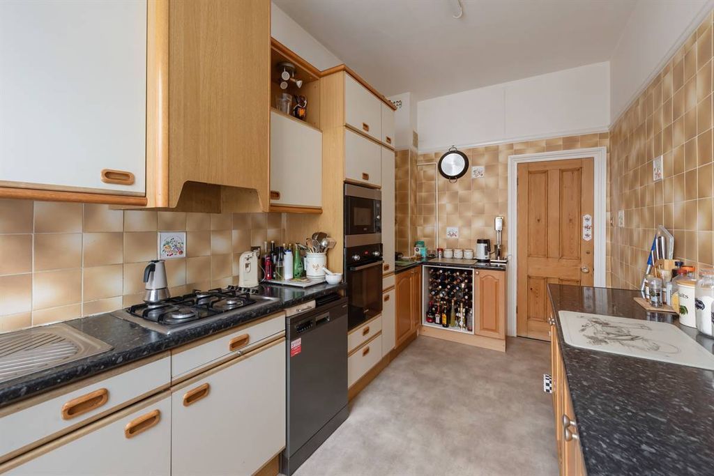 Additional image 14 of 5 bed terraced house for saleCentral Parade, Herne Bay CT6
