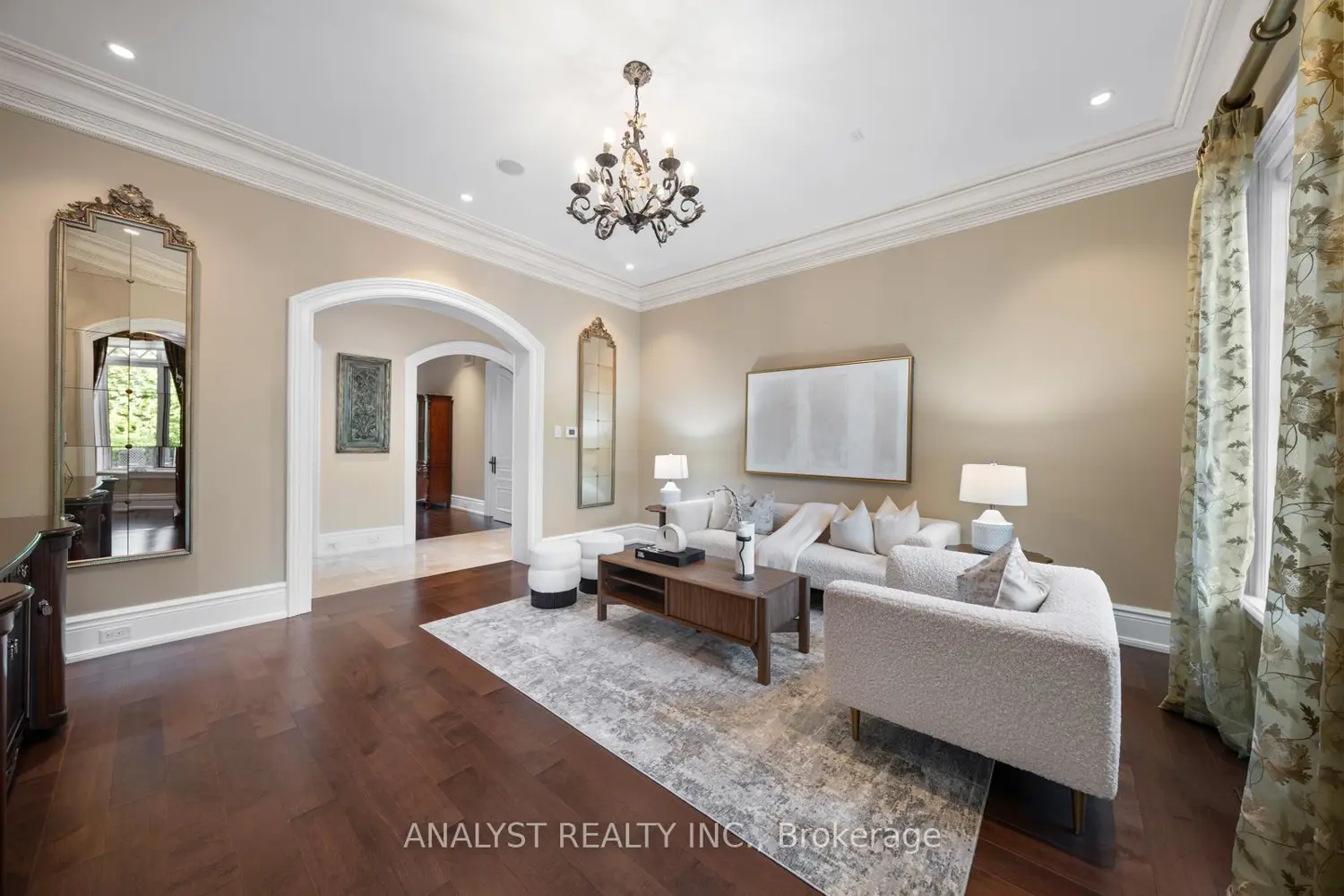 86 Eden Vale Drive photo 4