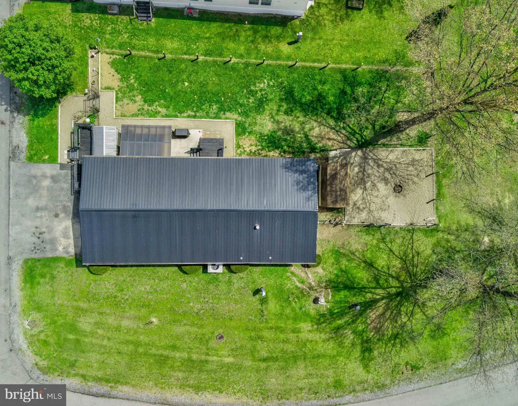 185 Conodoguinet Mobile Estate, Newville, PA 17241