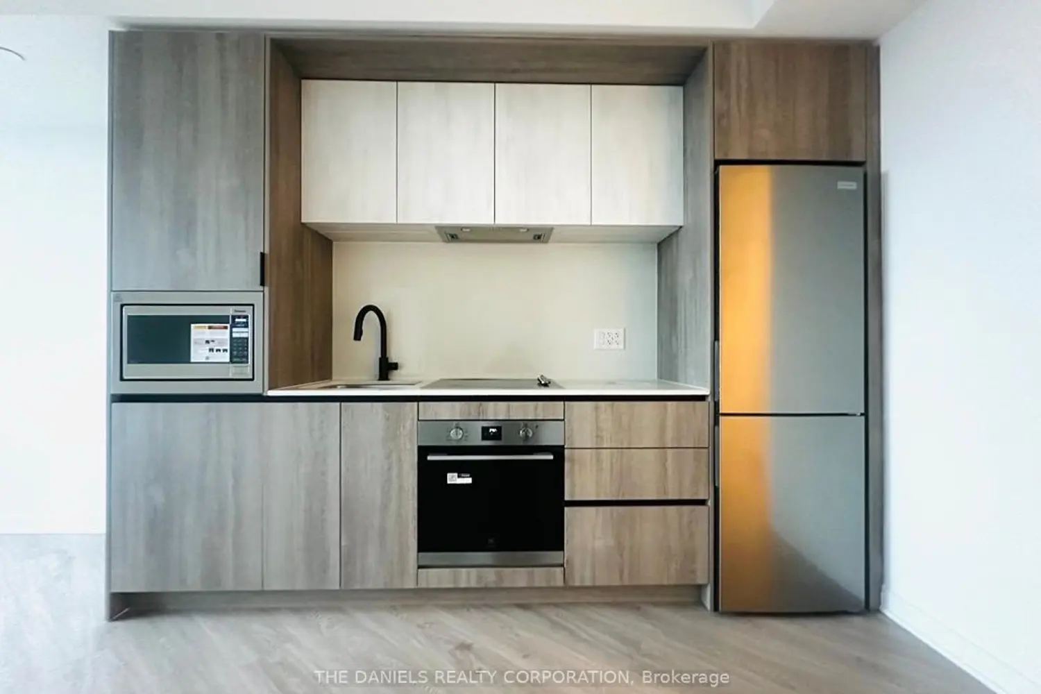 2495 Eglinton Avenue 2201