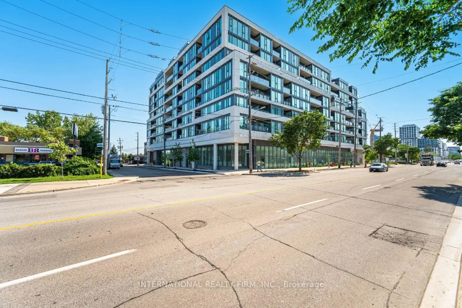 859 The Queensway 710