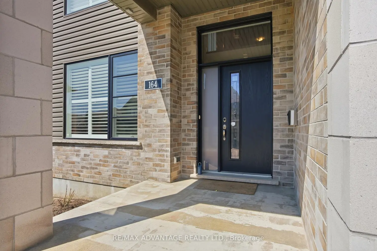 1061 Eagletrace Drive 164