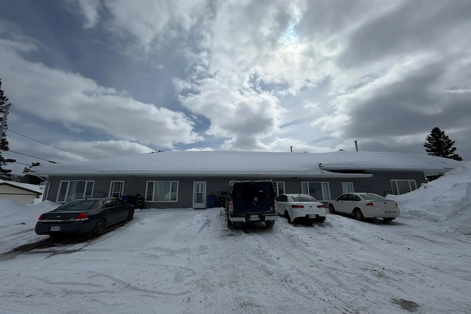 364 Eleventh Avenue photo 3