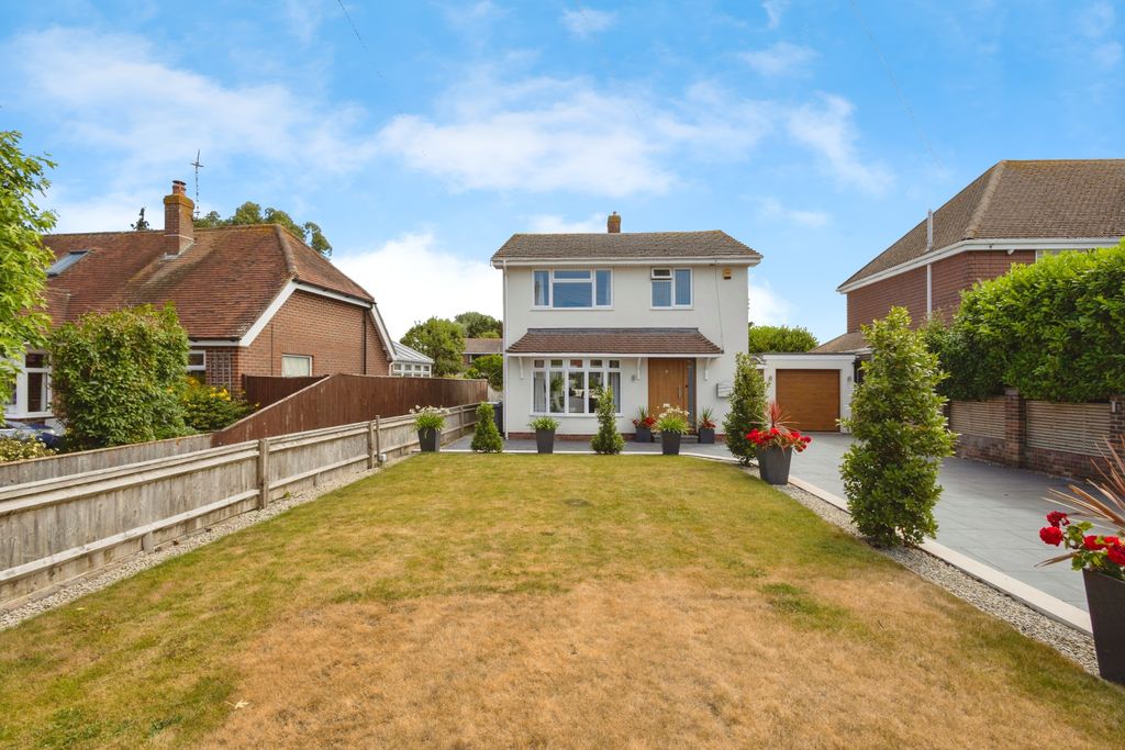 Additional image 19 of 3 bed detached house for saleSt. Peters Road, Hayling Island PO11