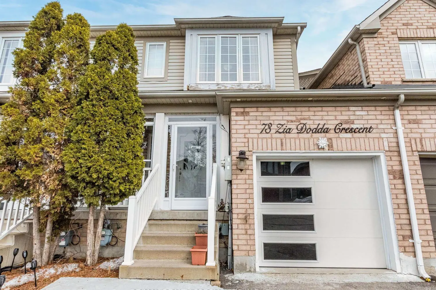 73 Zia Dodda Crescent photo 3