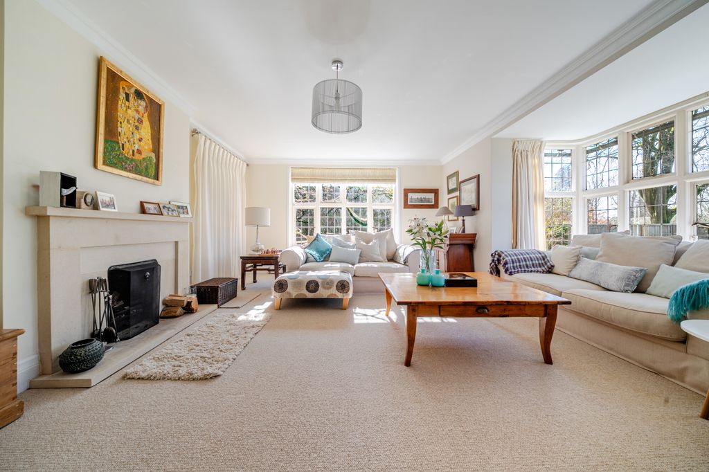 Additional image 3 of 5 bed detached house for saleTilford Road, Hindhead GU26