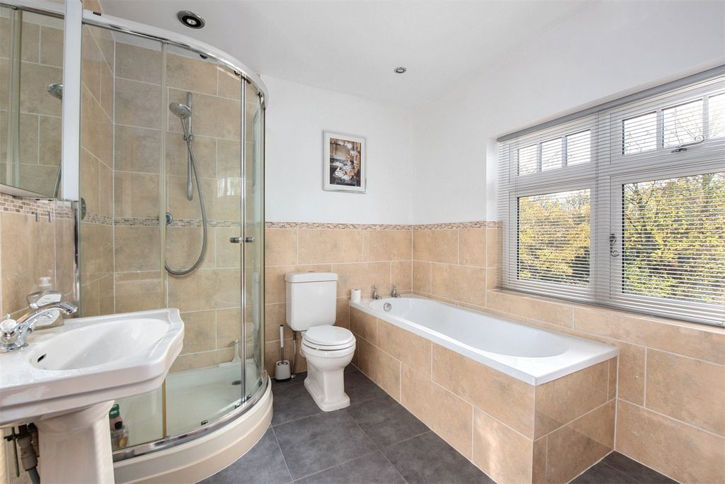 Additional image 22 of 5 bed detached house for saleNewnham Road, Hook, Hampshire RG27