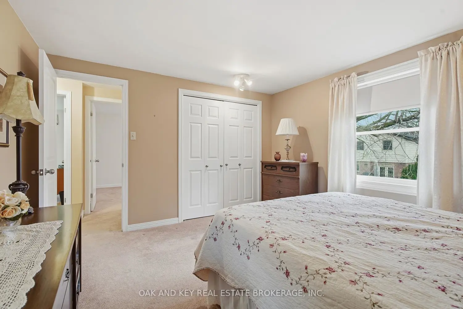133 Fairlane Avenue photo 5