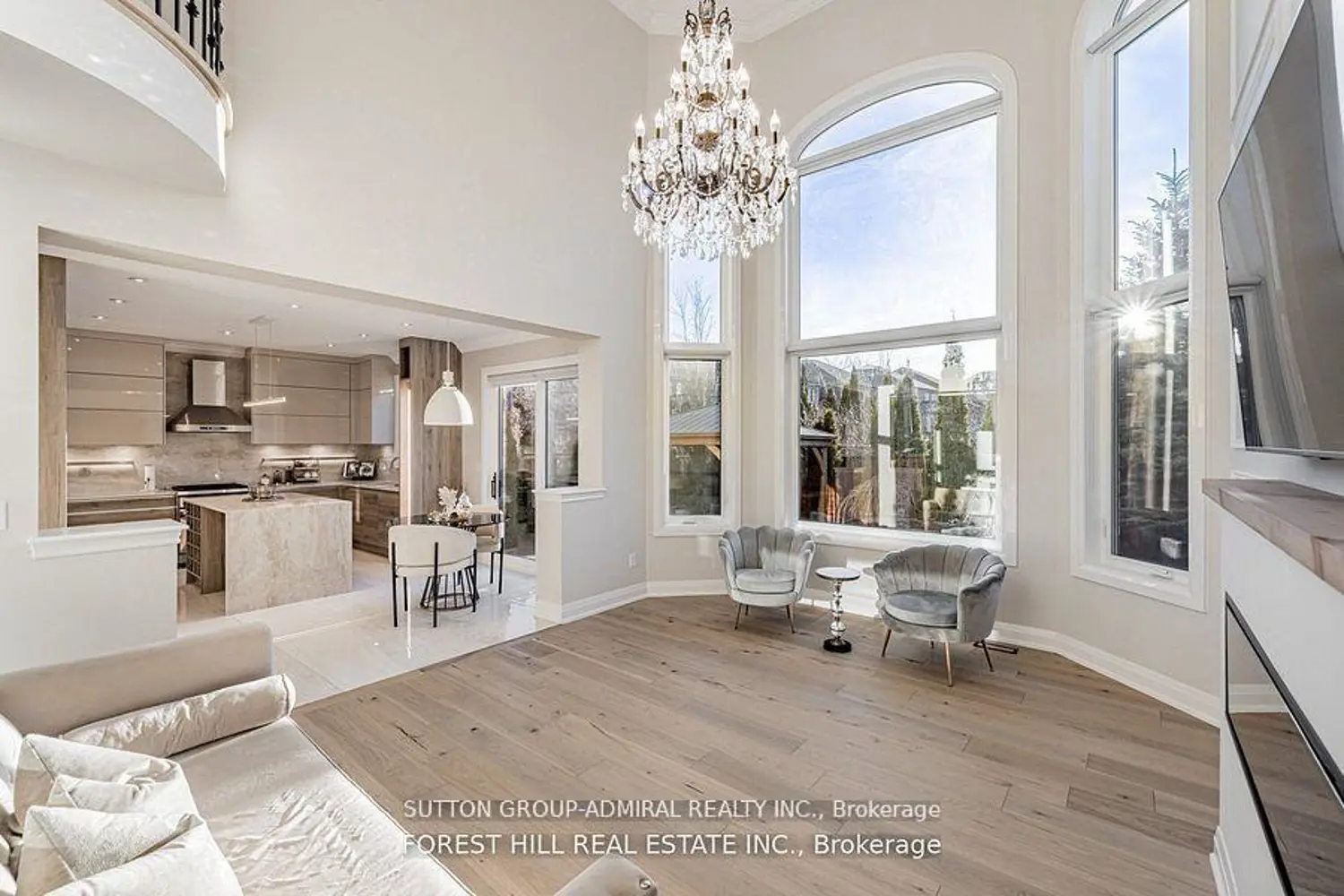 18 William Bowes Boulevard photo 5