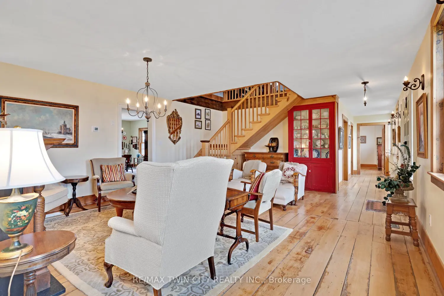3612 Indian Trail photo 4