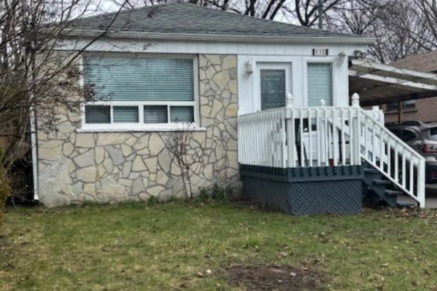 110 Darlingside Drive photo 2