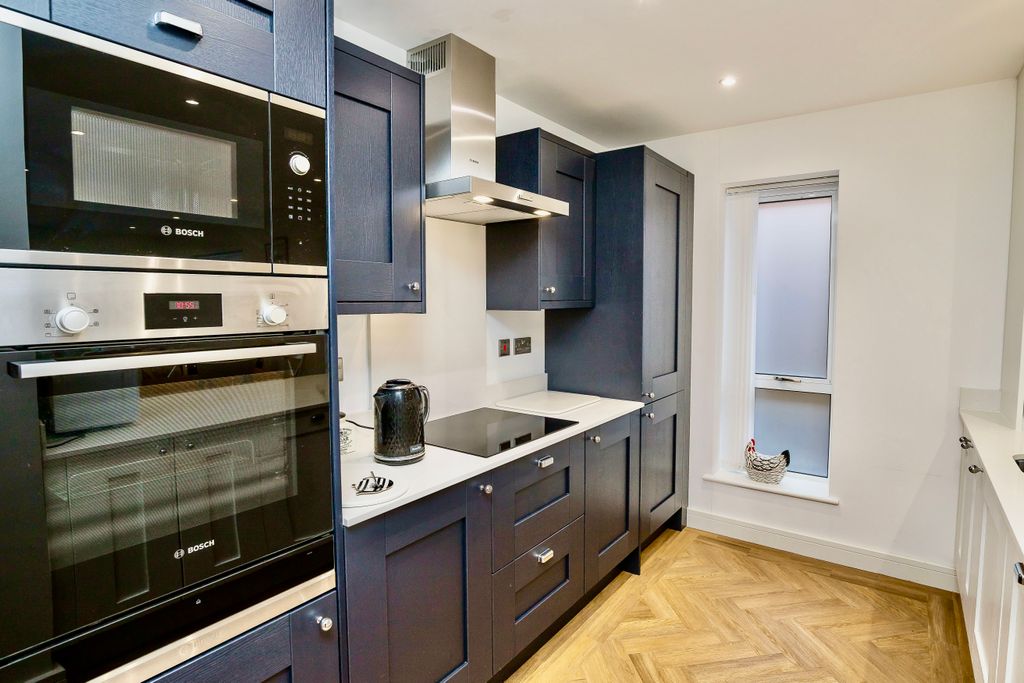 Additional image 7 of 3 bed flat for saleCaldy Road, Wirral CH48