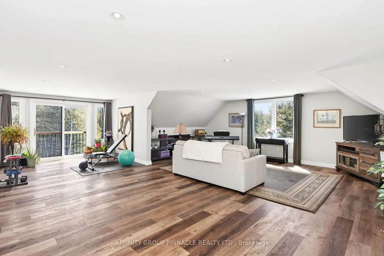 Additional image 15 of 487 Fairbairn Road