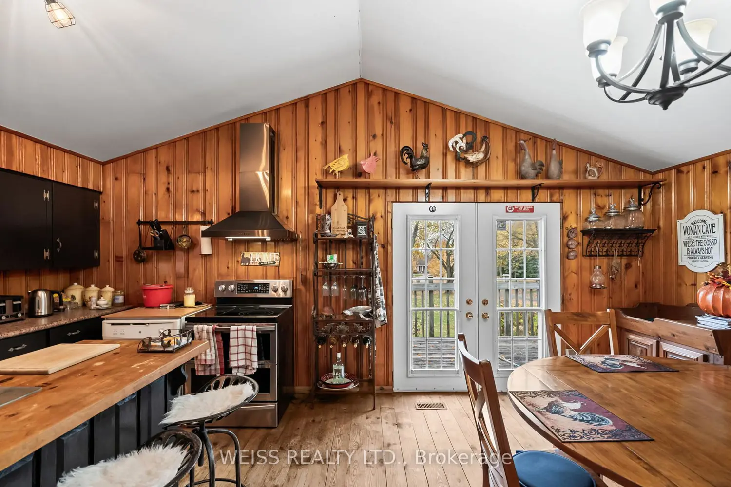 772 Townline Road photo 5