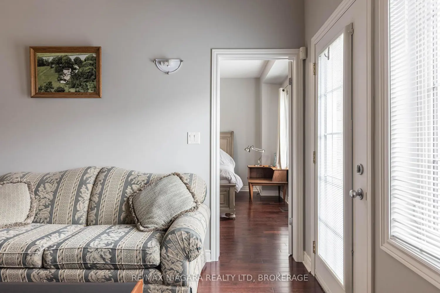Additional image 9 of 8142 Costabile Drive 16
