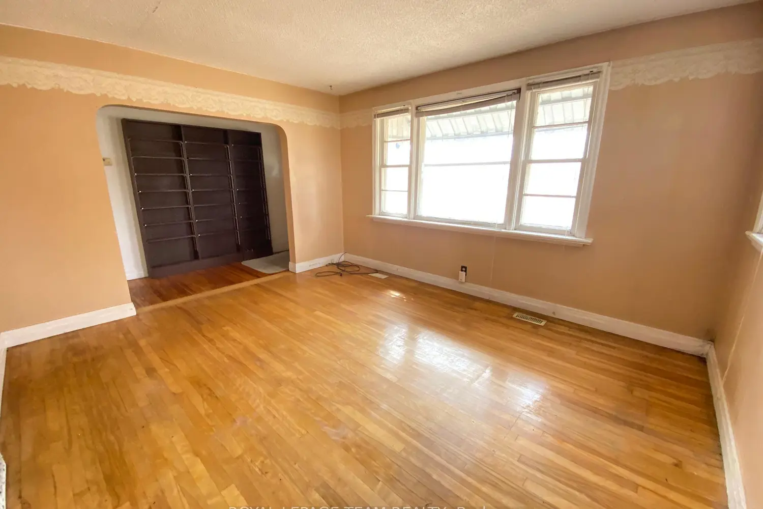 204 Baskin Drive photo 2