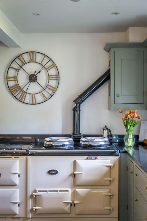 Additional image 18 of 6 bed detached house for saleLinchmere Ridge, Haslemere, Surrey GU27