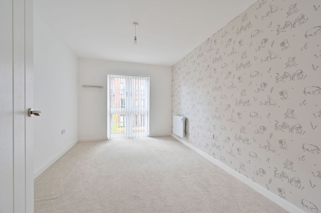 Additional image 9 of 2 bed flat for saleFrogmore Road, Hemel Hempstead HP3