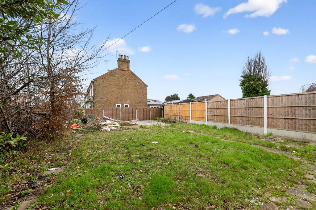 Additional image 25 of 5 bed detached house for saleWalton Road, Hoddesdon EN11