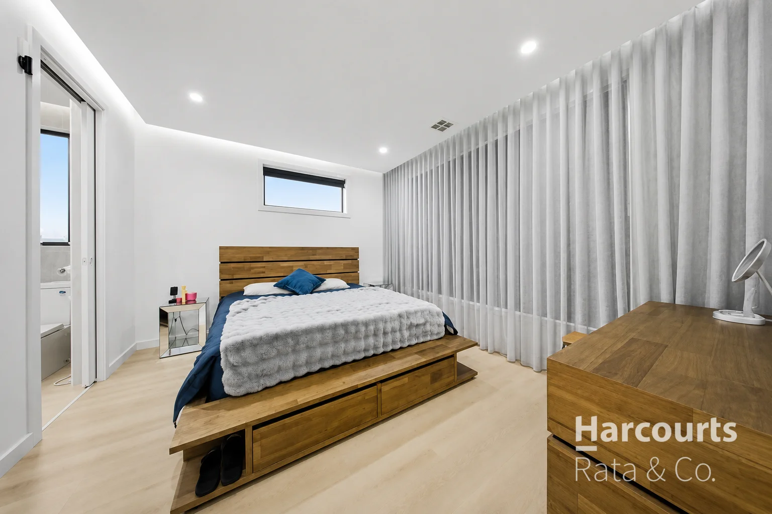 Craigieburn VIC 3064 photo 3