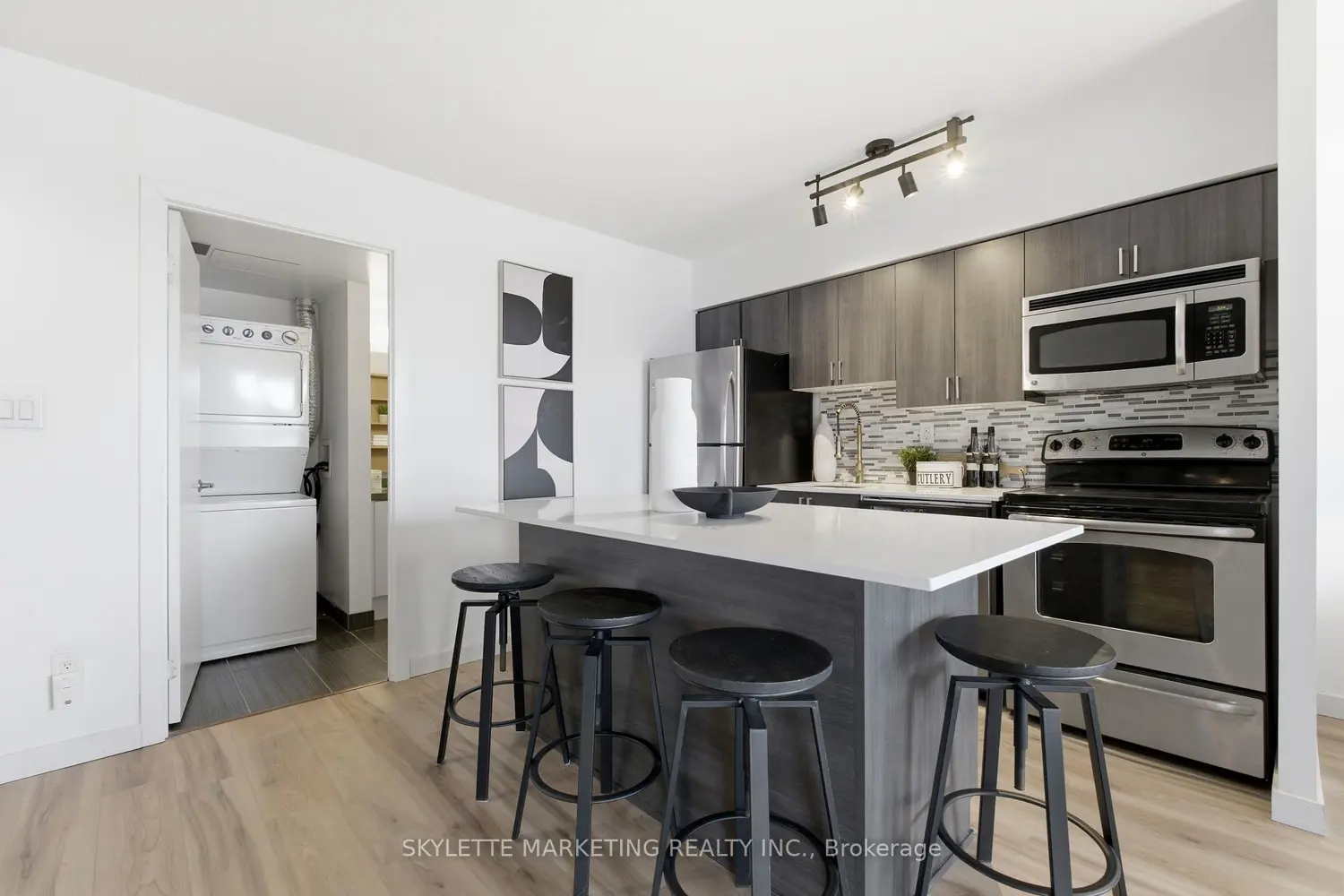 Additional image 6 of 801 Sheppard Avenue 701