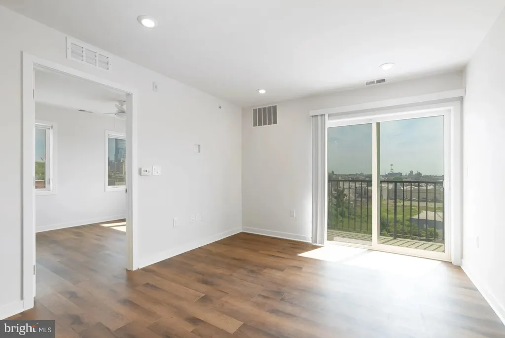 Additional image 4 of 2501 Washington Avenue Unit 1B-507, Philadelphia, PA 19146